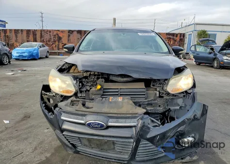 2014 Ford Focus Se z USA, uszkodzony, nr VIN 1FADP3K23EL326027